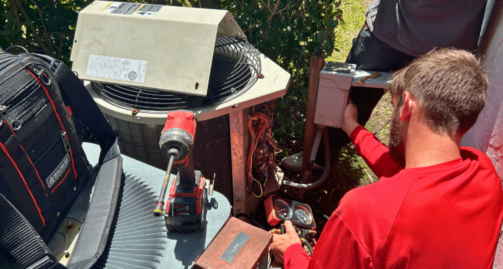 Wilmington, NC Local Air Conditioning Contractors ECSi Working on Heat Pump.